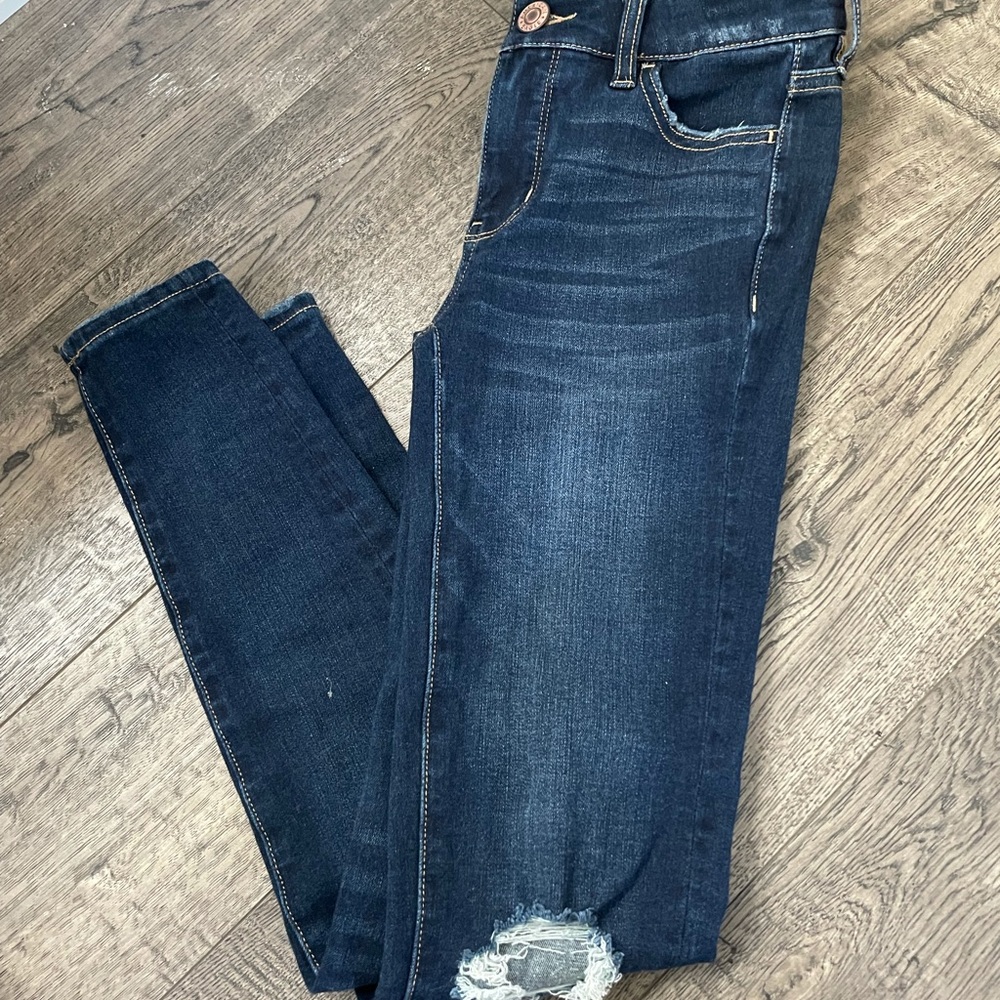 American eagle ripped jeans